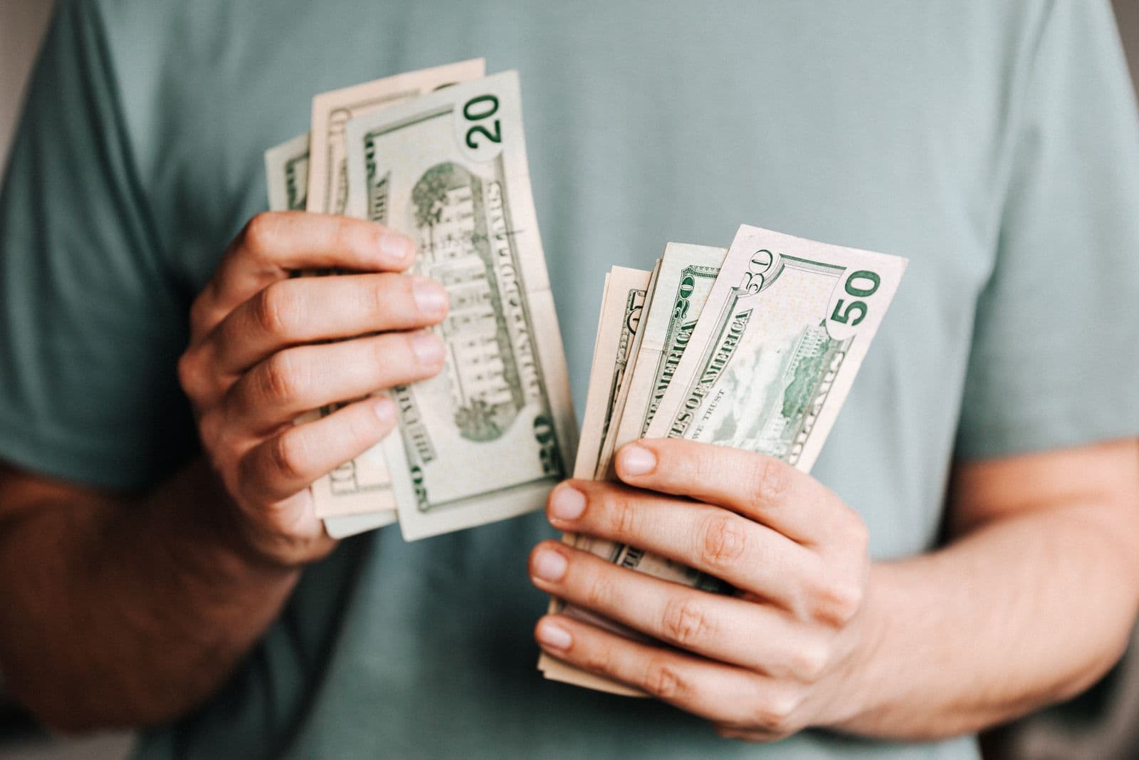 Calculator and budgeting tools for planning the full monthly cost of homeownership