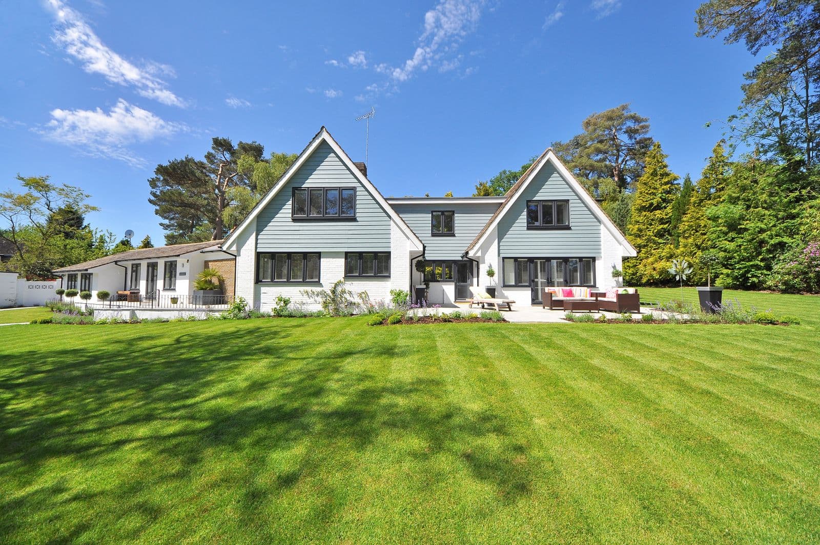 Aerial view of a suburban neighborhood — listing inventory and days on market